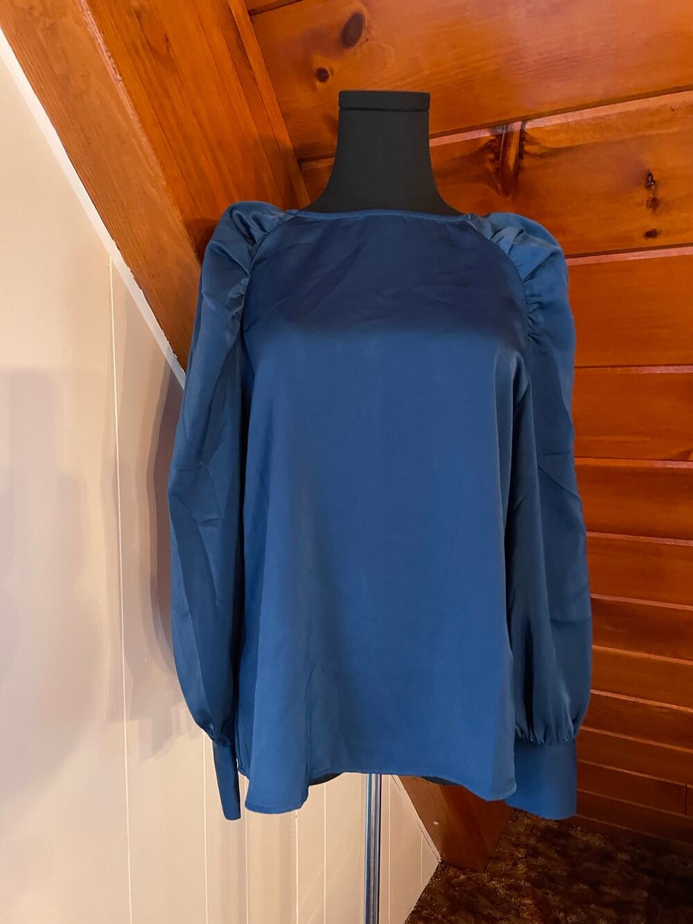 NWT Banana Republic Teal Satin Ruched-Sleeve Blouse sz S